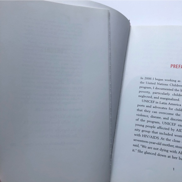 Ana’s Story, A Journey of Hope, Book by Jenna Bush Based on her Work With UNICEF - Picture 10 of 12